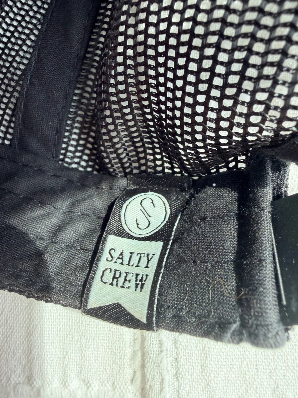 Salty Crew Chasing Tail Camo Tuna Trucker Hat Unisex
